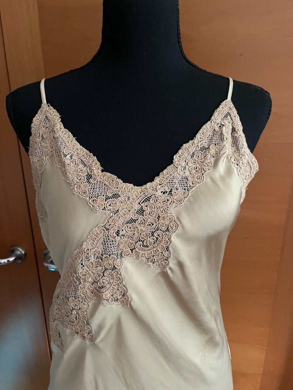 Zara Woman Collection Asymmetric Satin and Lace Dress in Beige Size Medium NWT - Picture 6 of 9